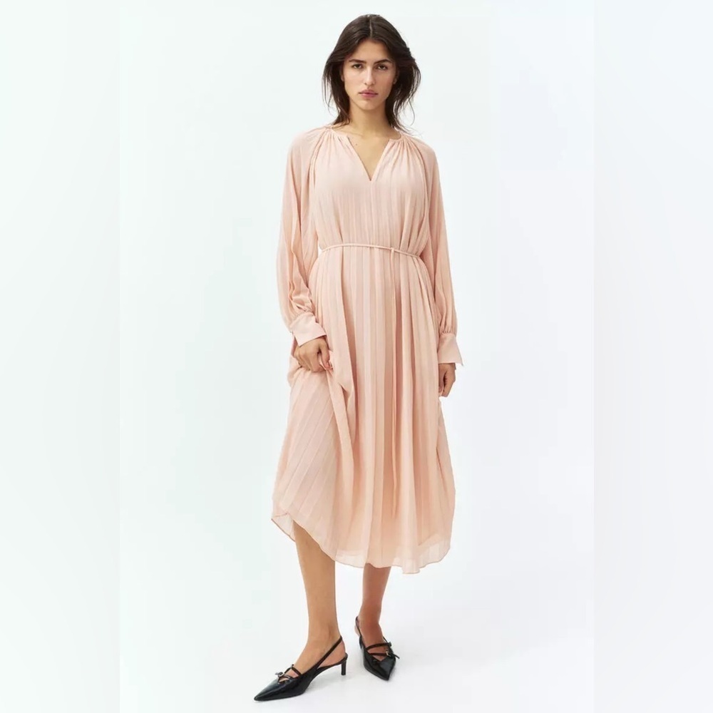 H&M Elegant Pleated Dress Women’s Size XL Midi Chiffon Light Pink with Belt
